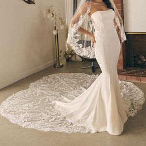 Brand New, Never Used, Casablanca Wedding Dress